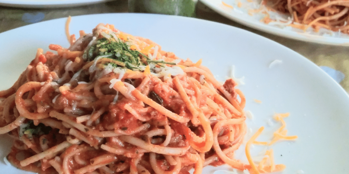 Whole Wheat Pasta with creamy sauce 