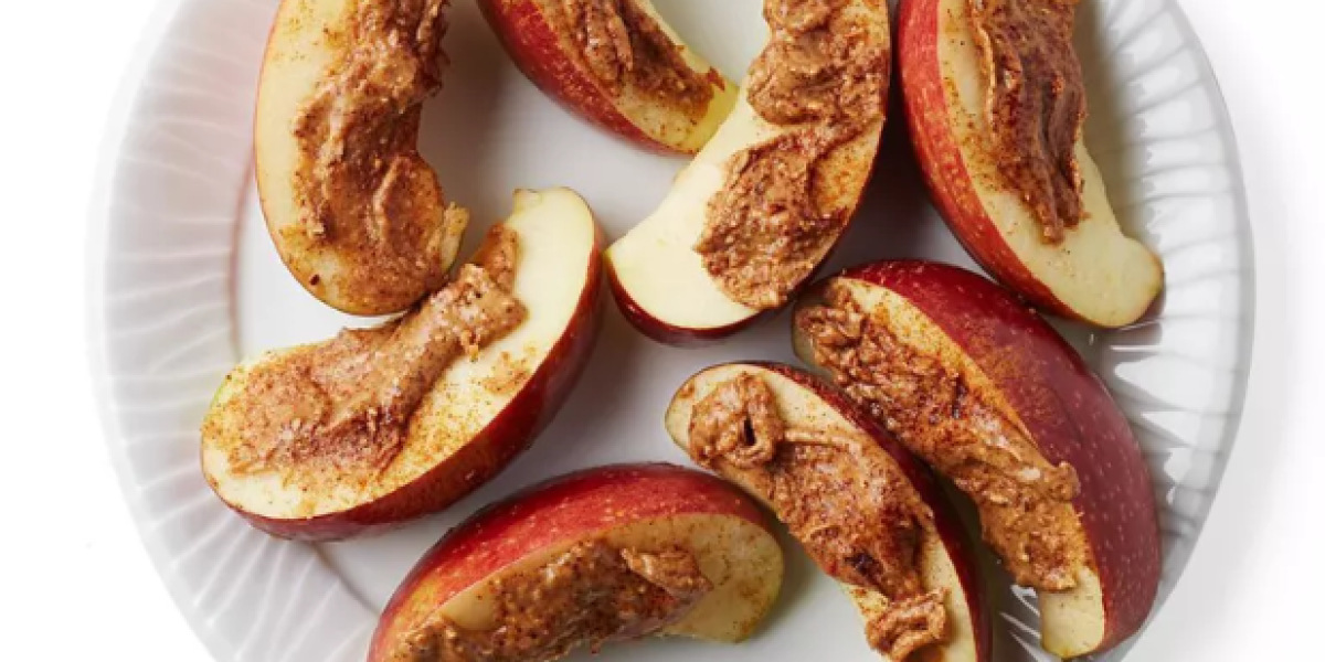 Apples with Cinnamon Almond Butter