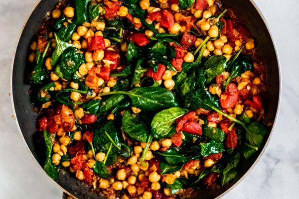 chickpeas spinach onion celery tomatoes